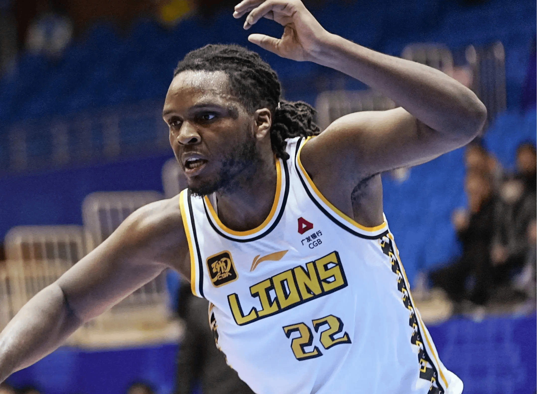 乐鱼体育app-关于今晚广厦男篮调整名单以备CBA常规赛，主帅复盘环节打磨，目标明确，更衣室氛围转暖的信息-乐鱼体育app